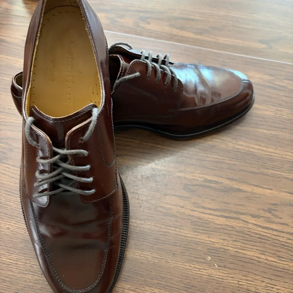Cole Haan Men's Burgundy Cordovan Leather Split Toe Oxford Dress Shoe Size 9.5‎